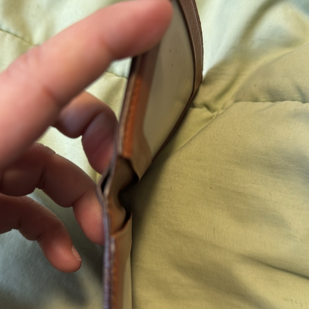 Authentic Louis Vuitton monogram canvas ID holder - Picture 5 of 8